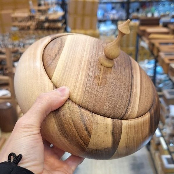 شکلات خوری چوبی قطر 19