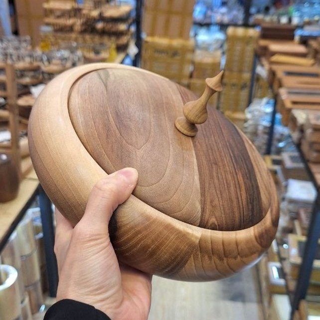 شکلات خوری چوبی قطر 24