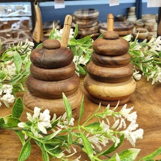 ظرف عسل خوری چوبی خراطی شده طرح خمره ای ارتفاع 12 سانت