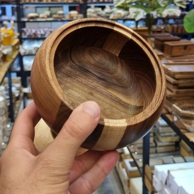 شکلات خوری چوبی پایه دار