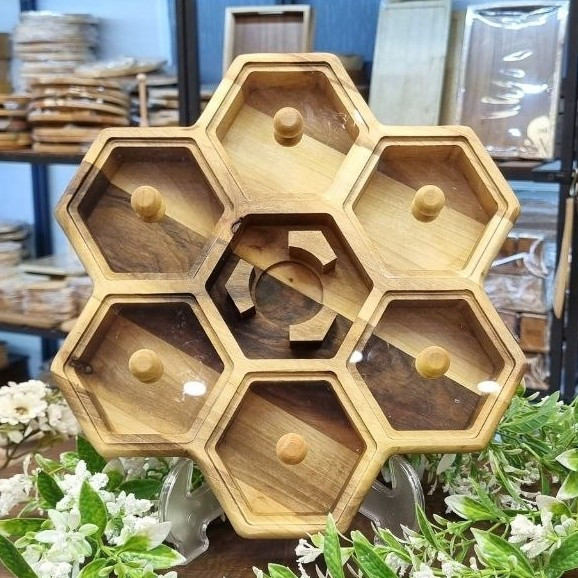 جعبه پذیرایی زنبوری هفت خانه وارمر دار