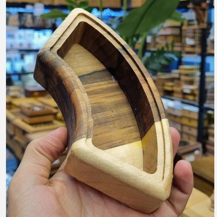 جعبه پذیرایی چوبی تابان
