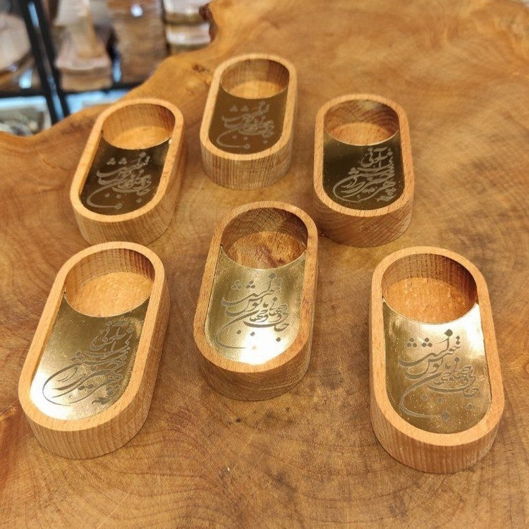 پایه شمع طرح دار چوبی