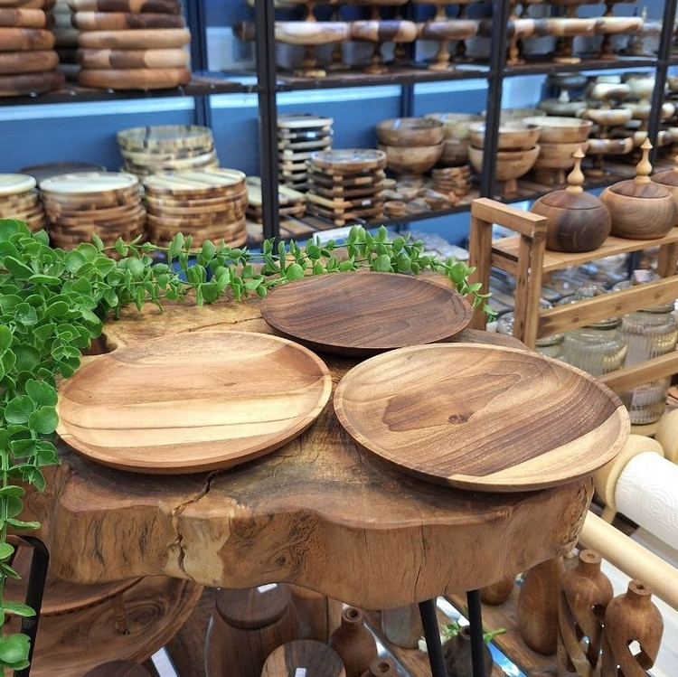 پیش دستی چوبی کوچک